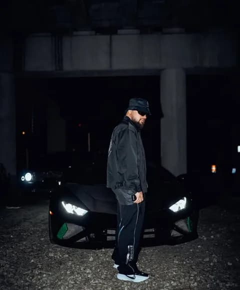Mark Pugachev Instagram photograph